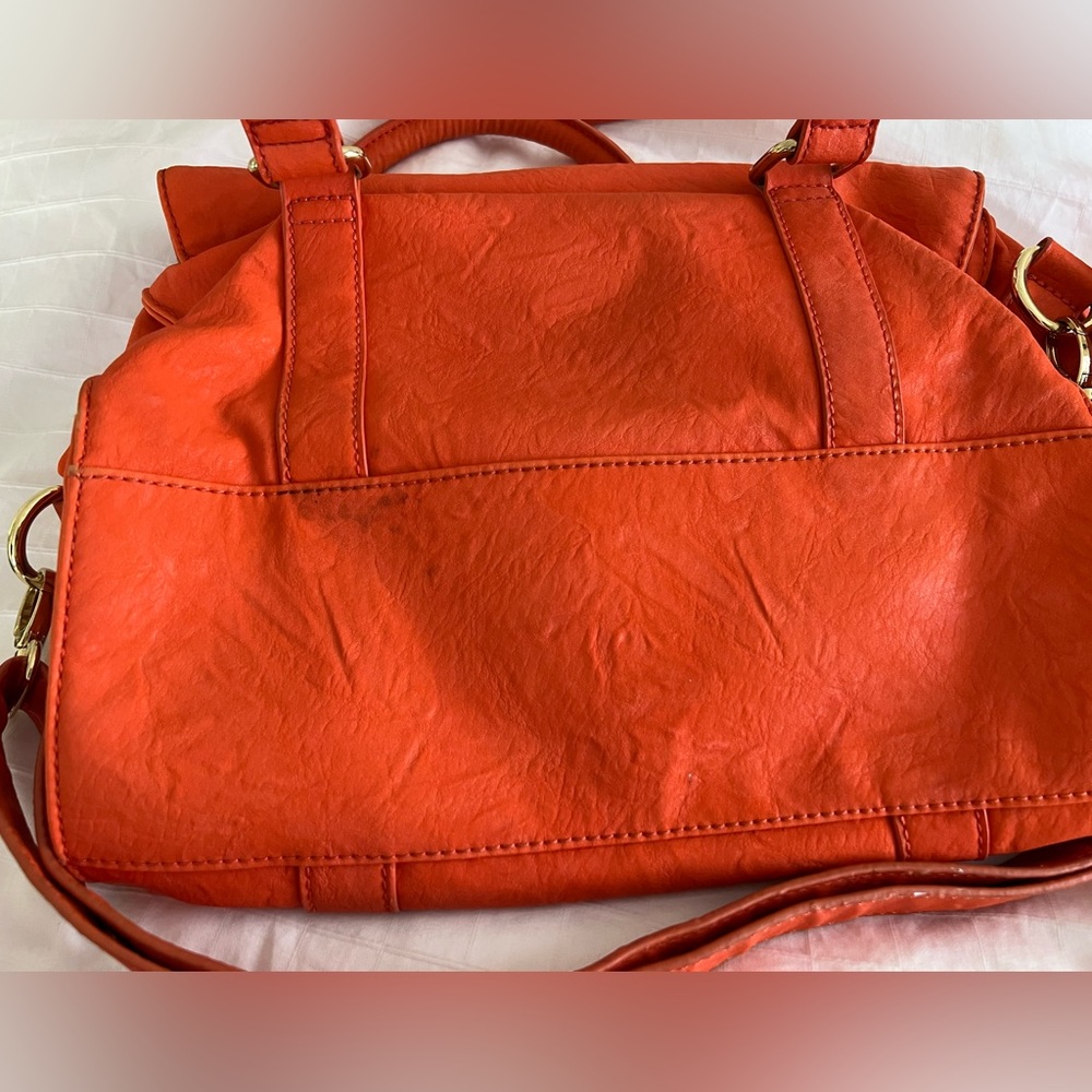 🧡 BCBGeneration 🧡Orange Leather Handbag - Picture 4 of 11
